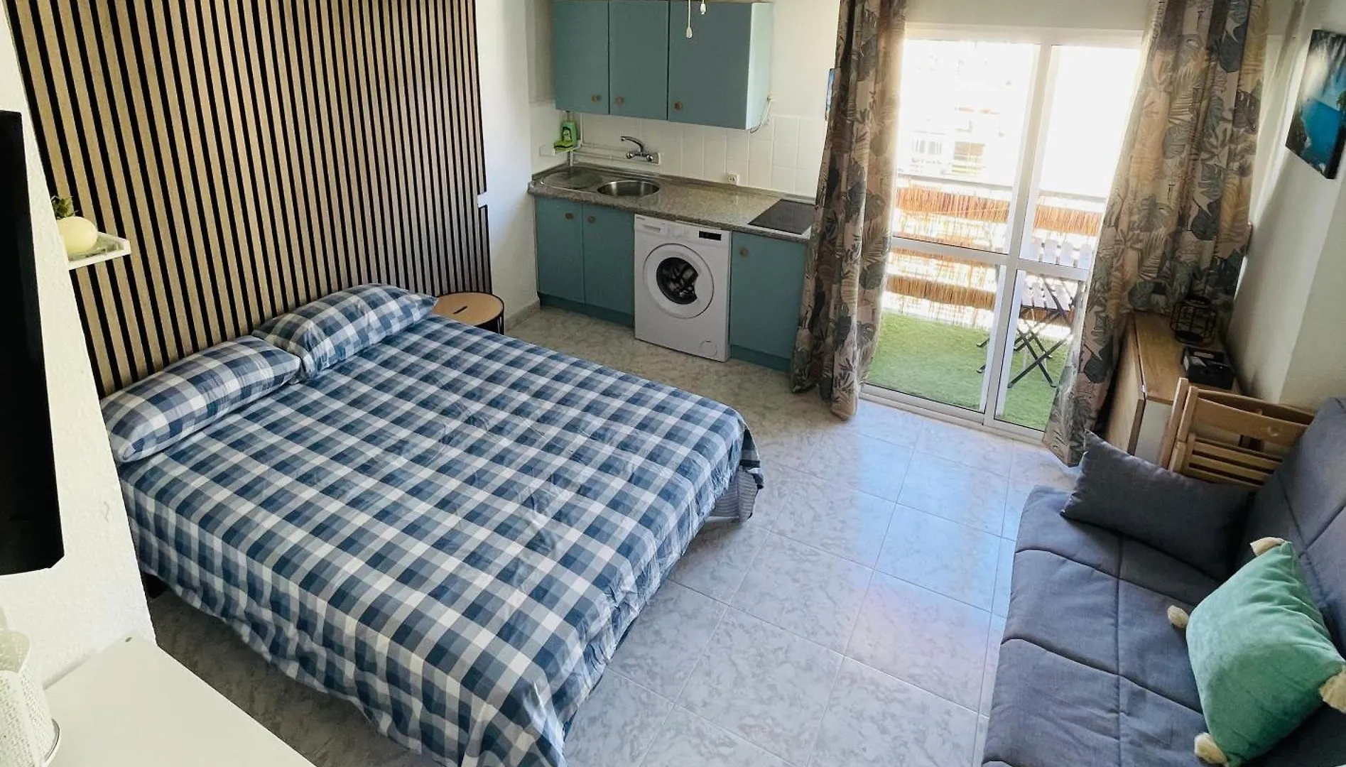 Estudio Naciones Beach Benalmadena Spain